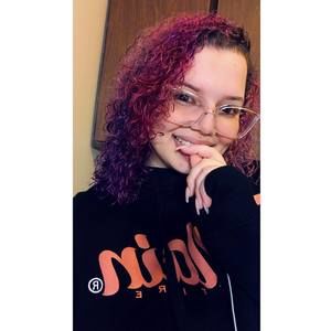 Meet your Posher, Rayna